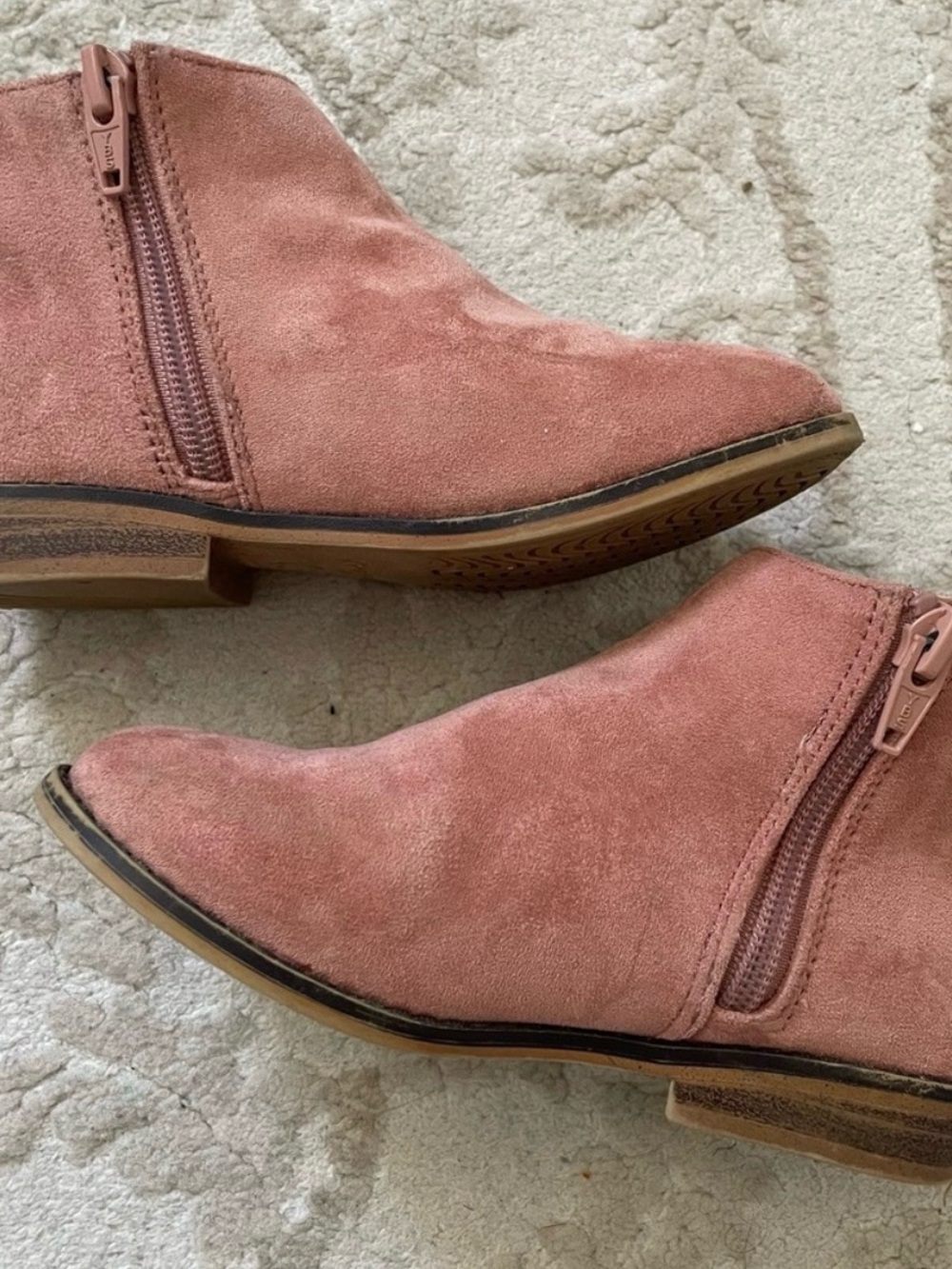 Cat & Jack Kids Faux Suede Zipper Ruffle Ankle Boots, Pink Size 11 (Toddler) - Picture 3 of 6